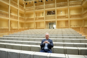 Prof. Jerzy Limon