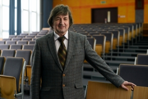 prof. Krzysztof Szałucki