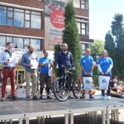 Wręczenie nagród w akcji „Kręć kilometry dla UG” 