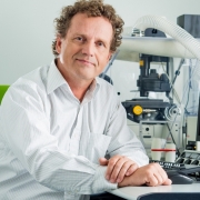 Prof. Robin Fahraeus