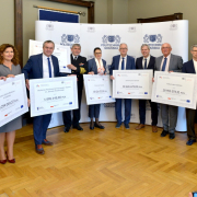 Wręczenie czeków POWER 4