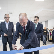 Otwarcie Instytutu Informatyki - przecięcie wstęgi
